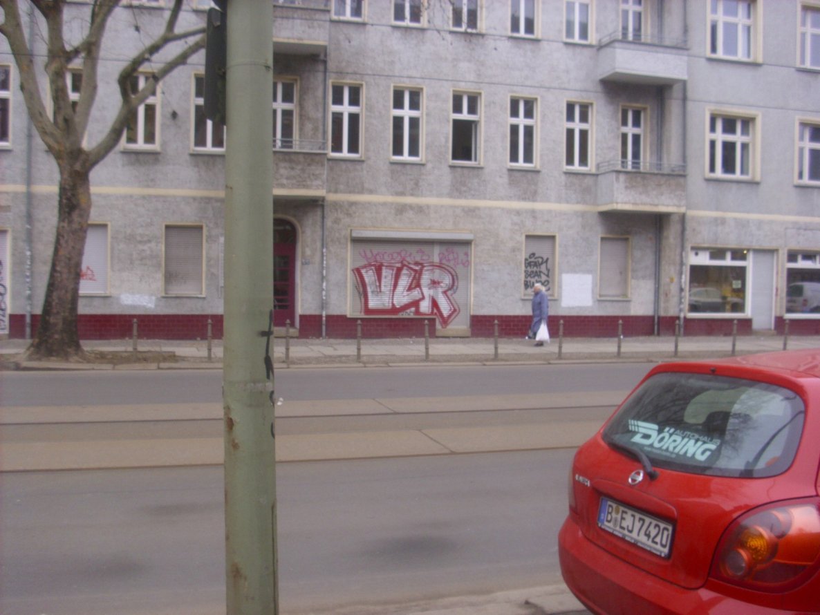 Graffiti Bombing in Berlin - Photo by Schmierfink030 - vlr