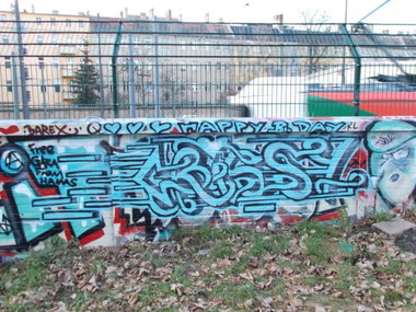 Graffiti Wall in Berlin - Photo by Schmierfink030 - crischna