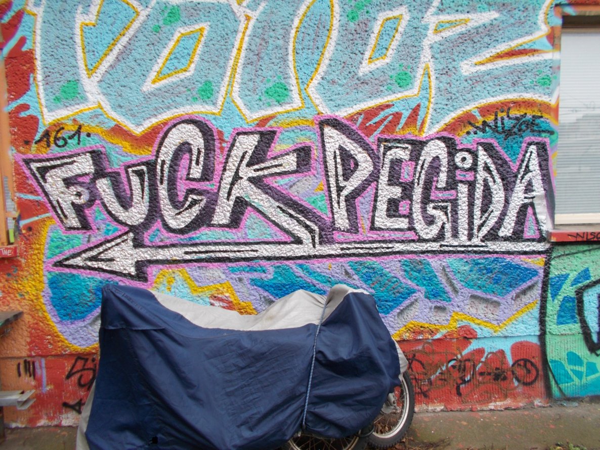 Graffiti Wall in Berlin - Photo by Schmierfink030 - FUCK, PEGIDA (2015)