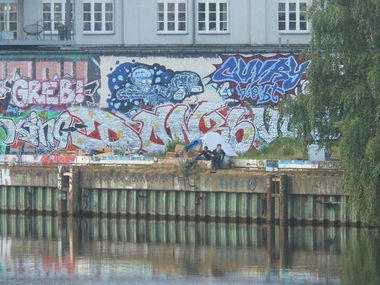 Graffiti Wall in Berlin - Photo by Schmierfink030 - don36