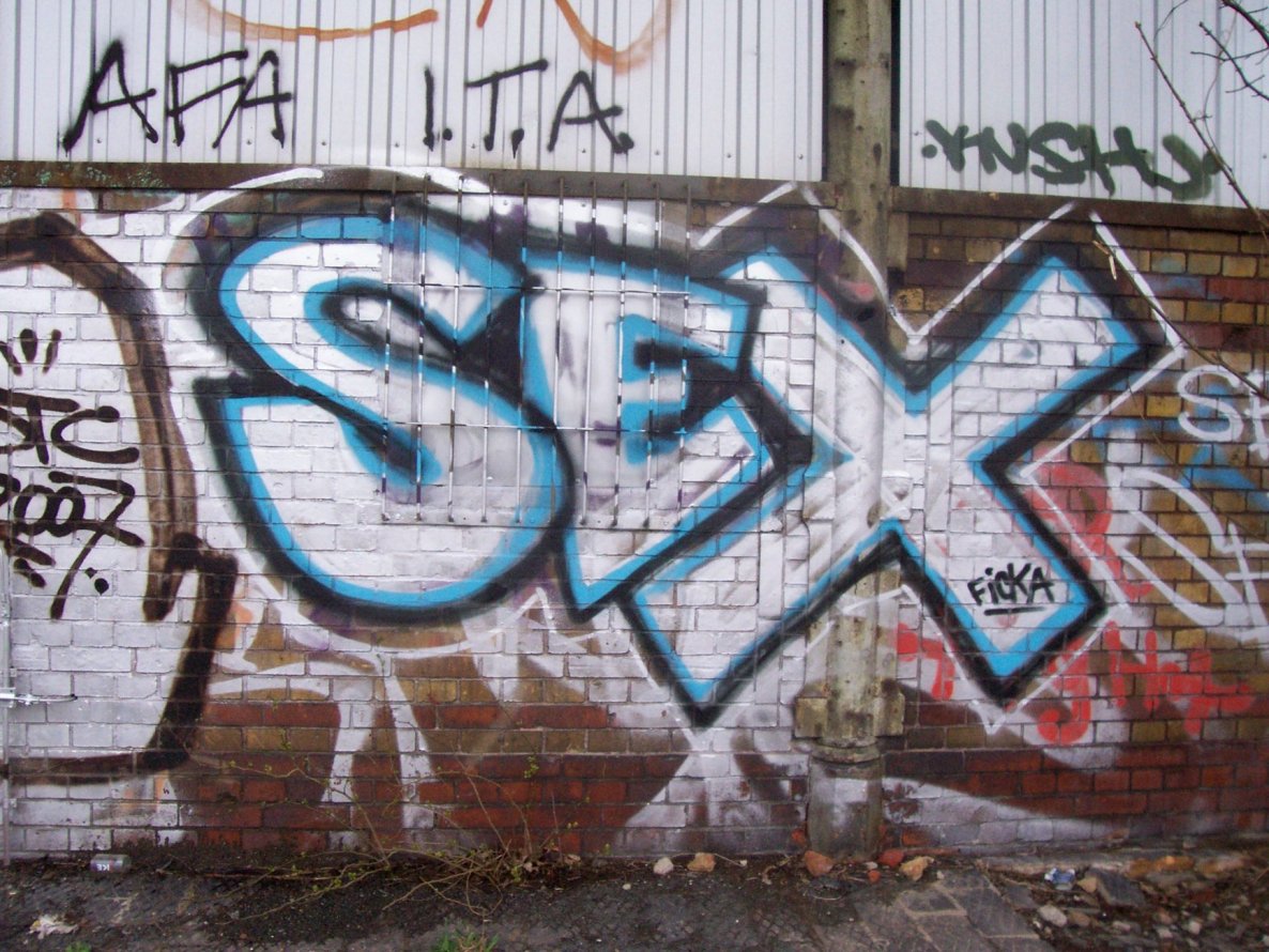 Graffiti Wall - Photo by Schmierfink030 - sex