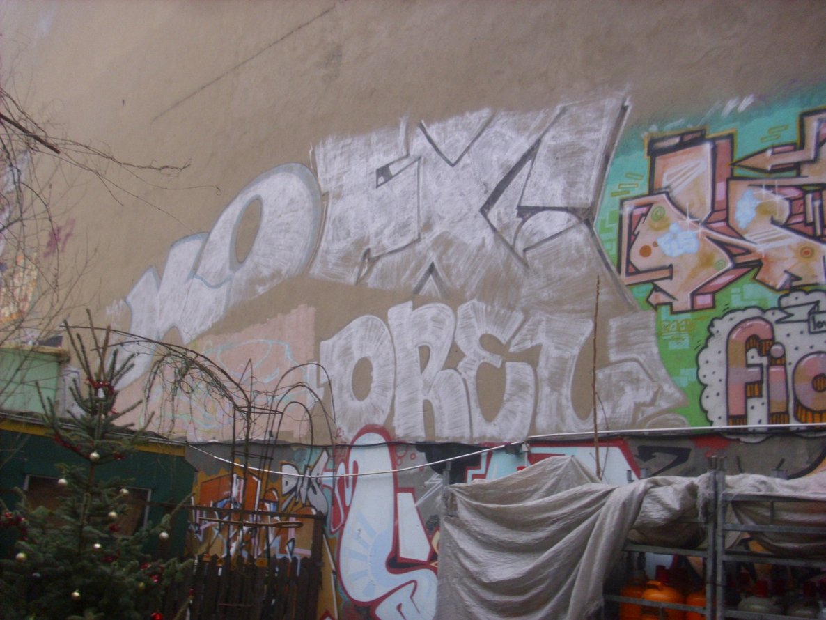 Graffiti Bombing in Berlin - Photo by Schmierfink030 - ko, fx, orel