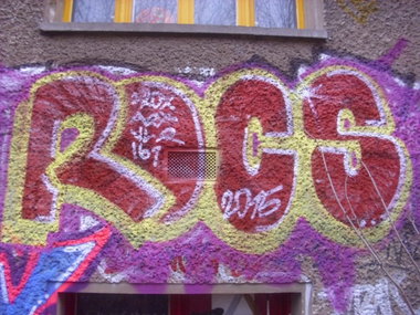Graffiti Wall - Photo by Schmierfink030 - rocs