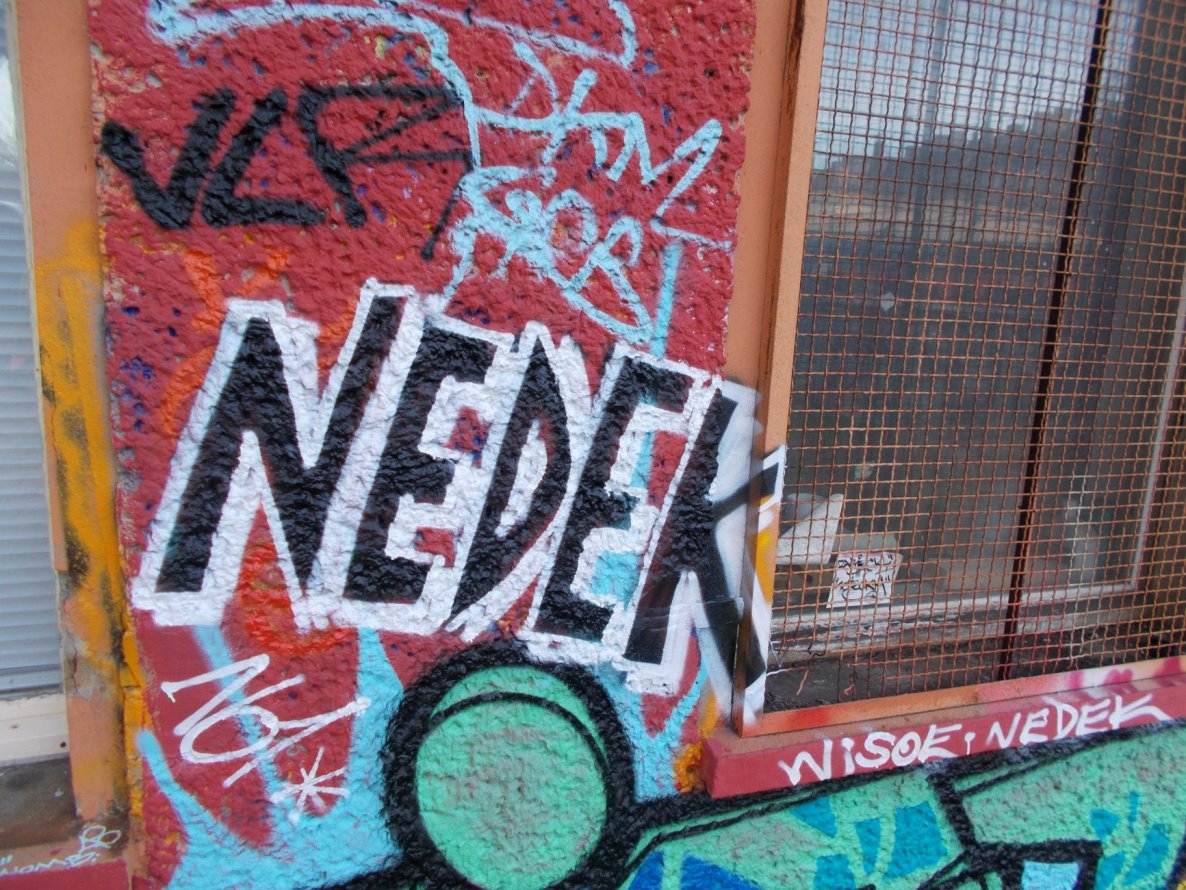 Graffiti Wall in Berlin - Photo by Schmierfink030 - nedek