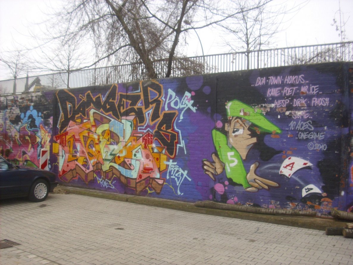 Graffiti Wall - Photo by Schmierfink030