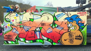 Graffiti Wall in Algerien - Photo by Schmutzfink - SRM, KARNEVAL, YAST