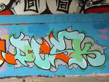 Graffiti Wall - Photo by Schreibtisch - Desk (2013)