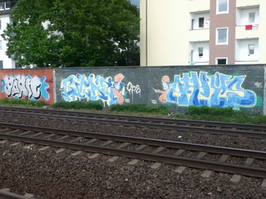Graffiti Wall in Dusseldorf - Photo by SchwarzerKater - Siras, Atis, Cps