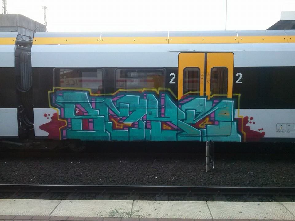 Graffiti Train in Dortmund - Photo by SchwarzerKater - Beks, Train, Panel (2013)