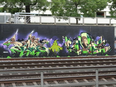 Graffiti Wall in Basel - Photo by SchwarzerKater - Rays, Suce, Wall
