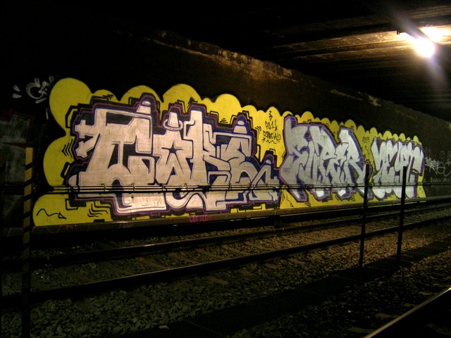 Graffiti Wall in Berlin - Photo by SchwarzerKater - Core, Super, Wall