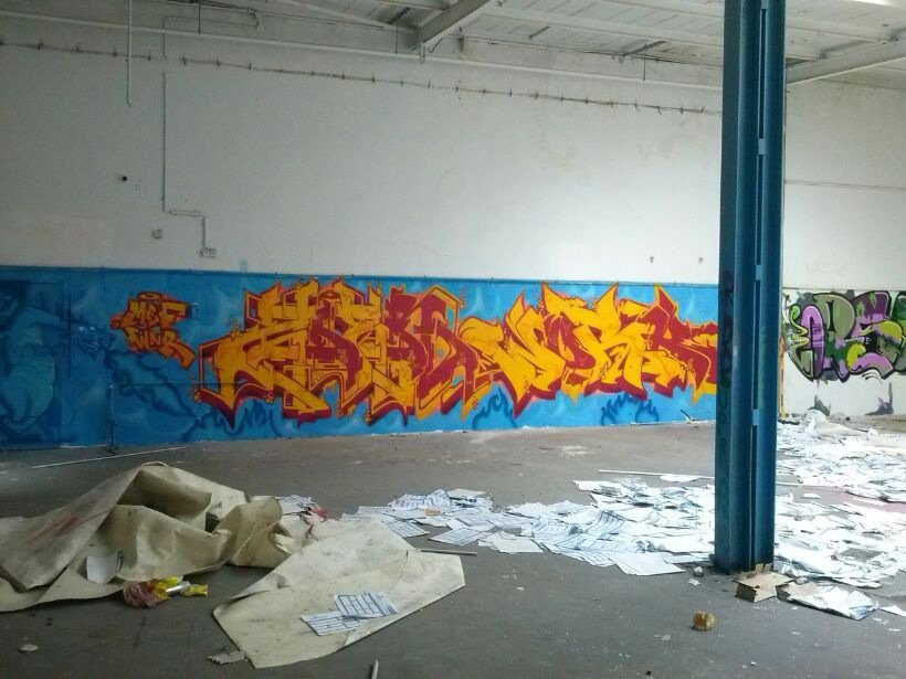 Graffiti Wall in Dusseldorf - Photo by SchwarzerKater - Zier, Work, Wall