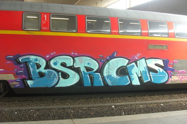 Graffiti Train in Dusseldorf - Photo by SchwarzerKater - Bsr, Cms, Train