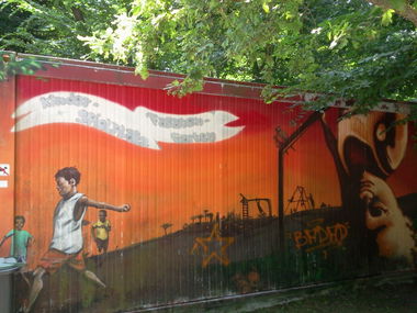 Graffiti Artwork in Karlsruhe - Photo by Searcher - spielplatz, seian, snooper (2005)
