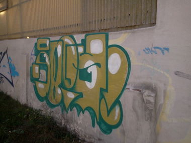 Graffiti Bombing in Karlsruhe - Photo by Searcher - 8bit!, 8bit, karlsruhe (2012)