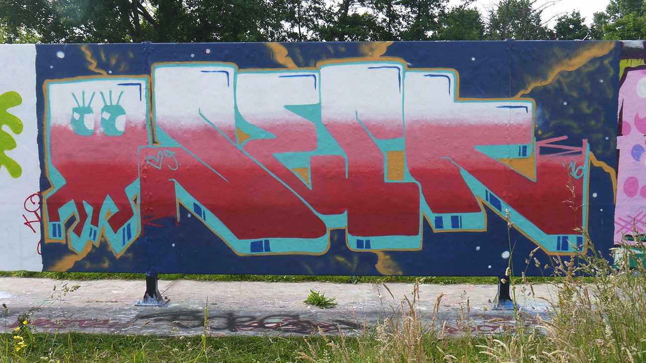 Graffiti Wall - Photo by Seckie - seckdesign (2016)