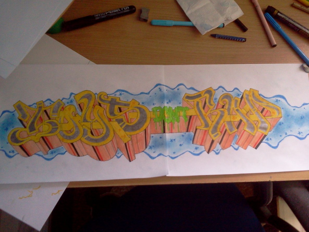 Graffiti Wall - Photo by SekOneR - TOYS, don't, RAP