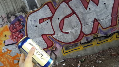 Graffiti Bombing - Photo by Seks - Fgw, crew, seks (2014)