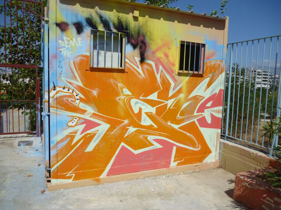Graffiti Wall in Galatsi - Photo by SemeTFC - seme, tfc