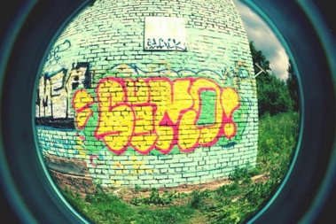 Graffiti Bombing in Moscow - Photo by Semo - semo