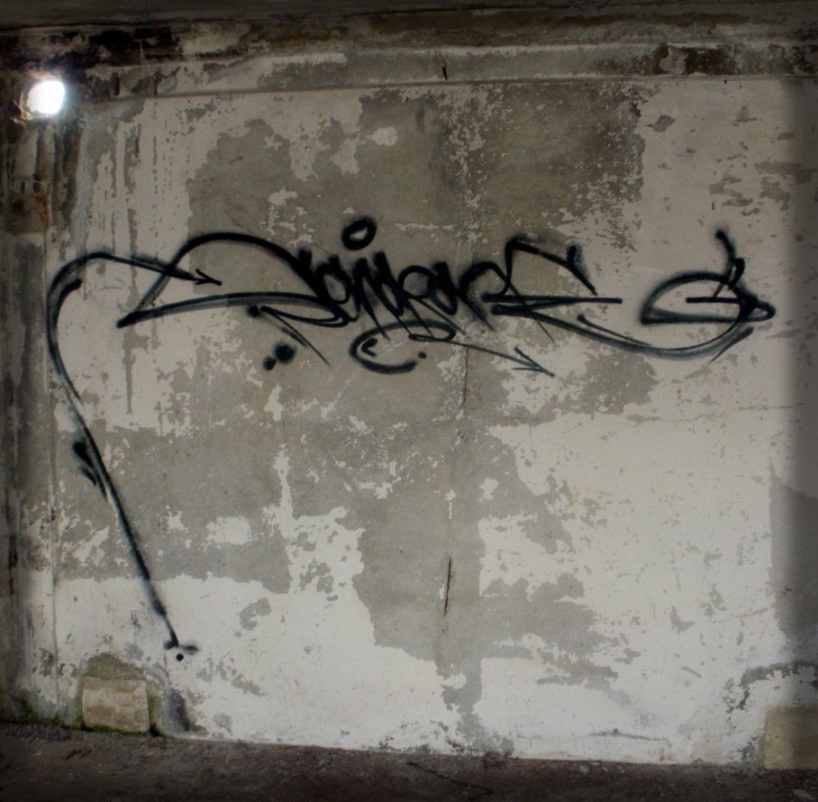 Graffiti Bombing in Varna - Photo by Senor - Senor, One, varna (2013)