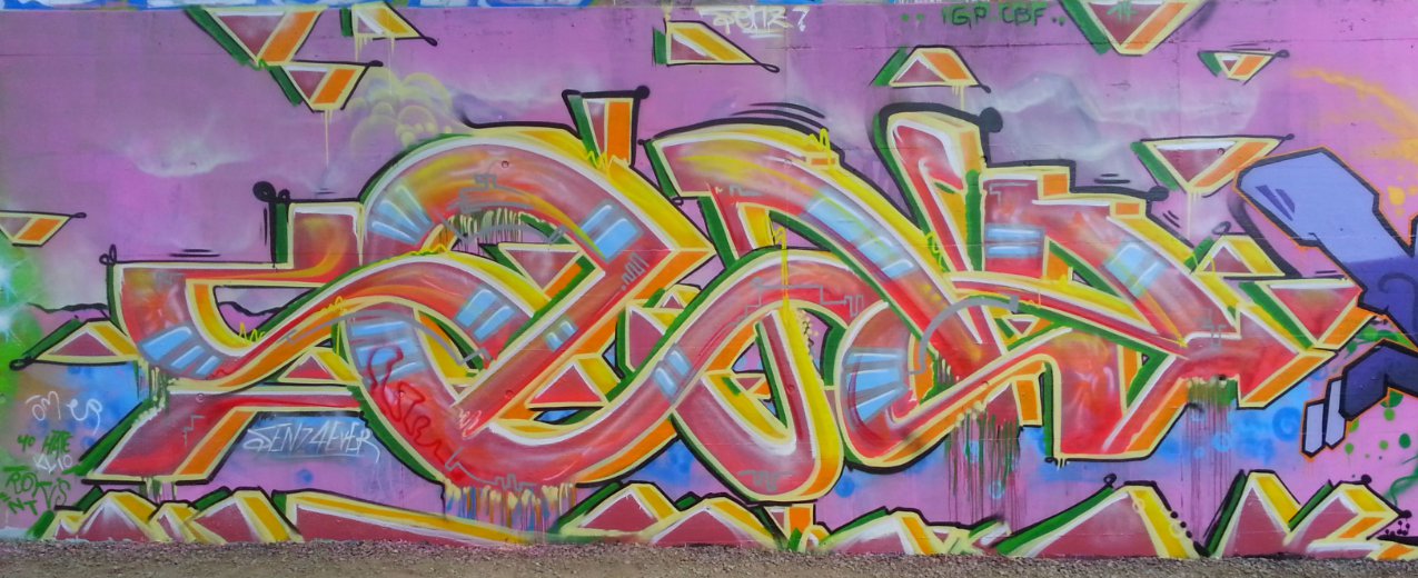 Graffiti Wall - Photo by Senz1