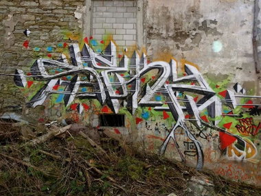 Graffiti Wall - Photo by Senz1