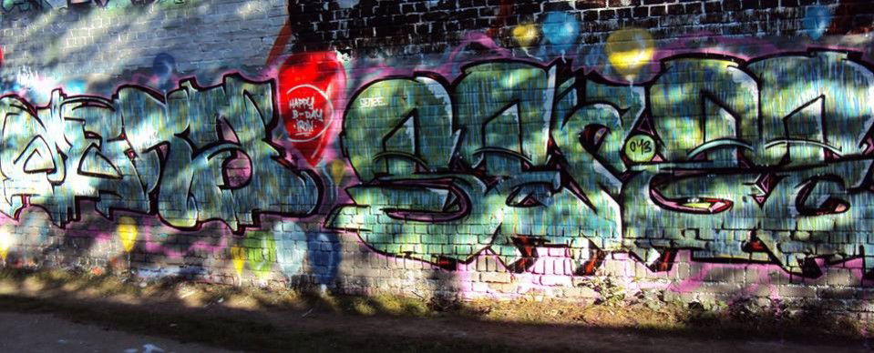 Graffiti Wall in Leipzig - Photo by Senze - Senze, Mera, Bek