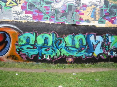 Graffiti Wall - Photo by Senze - 219, Org, Bek (2013)
