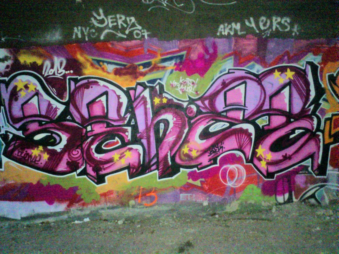 Graffiti Wall - Photo by Senze - Senze, Iron, Spid (2013)