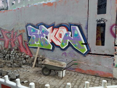 Graffiti Wall - Photo by Sercan