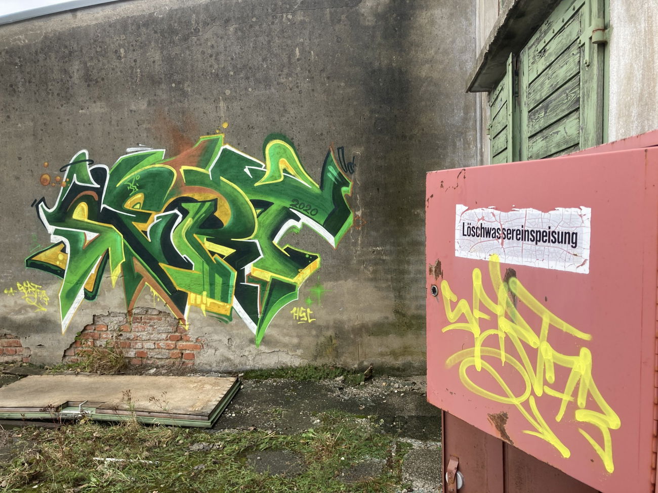 Graffiti Wall - Photo by Sert (2020)