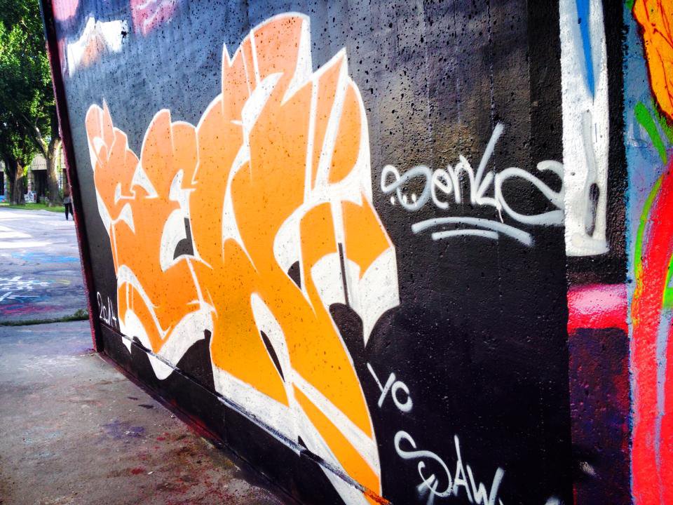 Graffiti Wall in Vienna - Photo by ServusOne - quickone, sew, orange (2014)