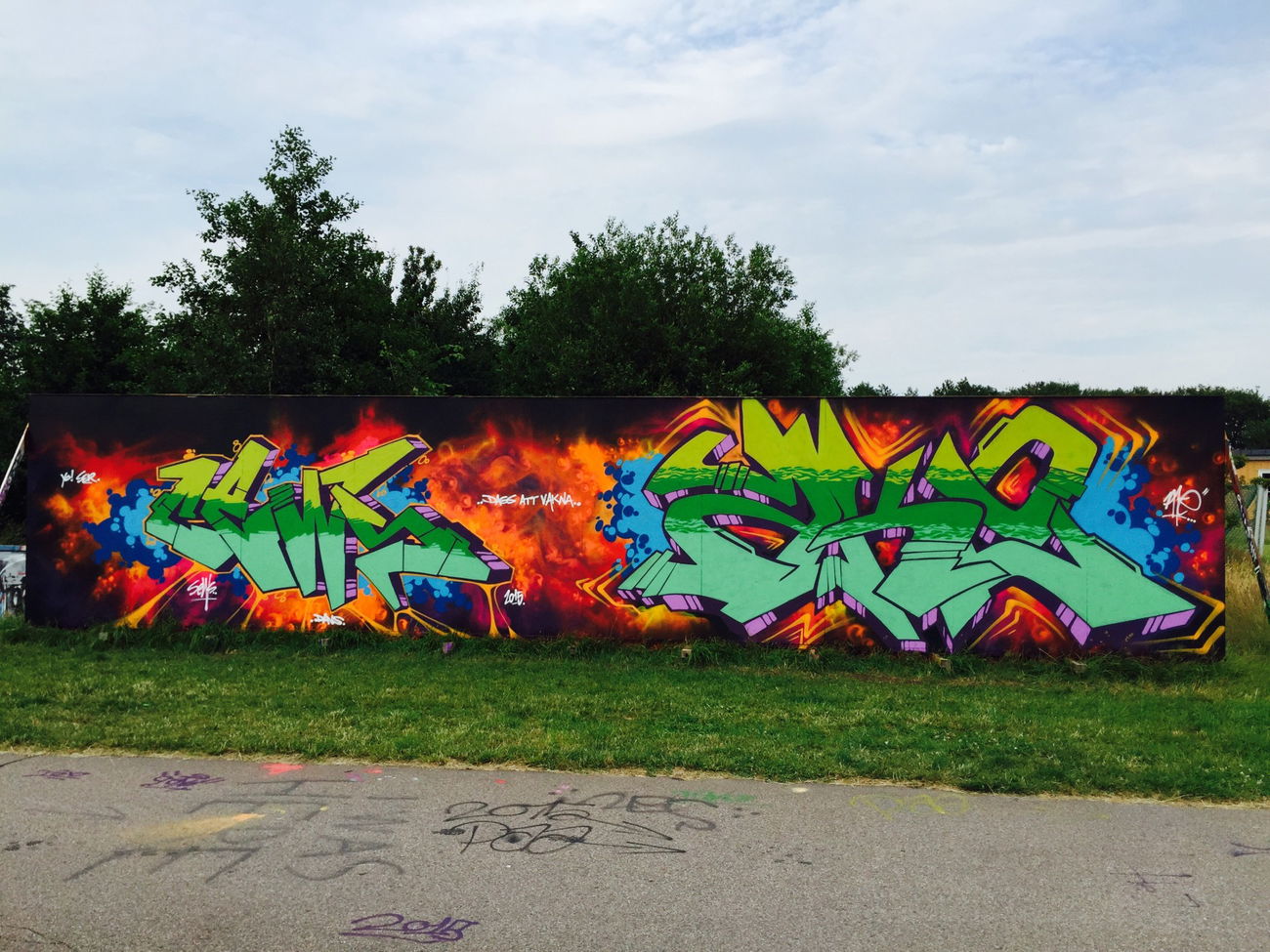 Graffiti Wall - Photo by Sews (2015)