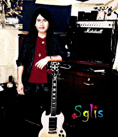 Graffiti Wall in Espere por favor... - Photo by Sglis - Sglis (2016)