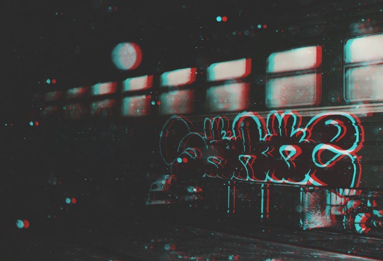 Graffiti Train - Photo by Shakeee_ (2015)