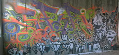 Graffiti Wall - Photo by Shene - Shene, colors, wild (2012)