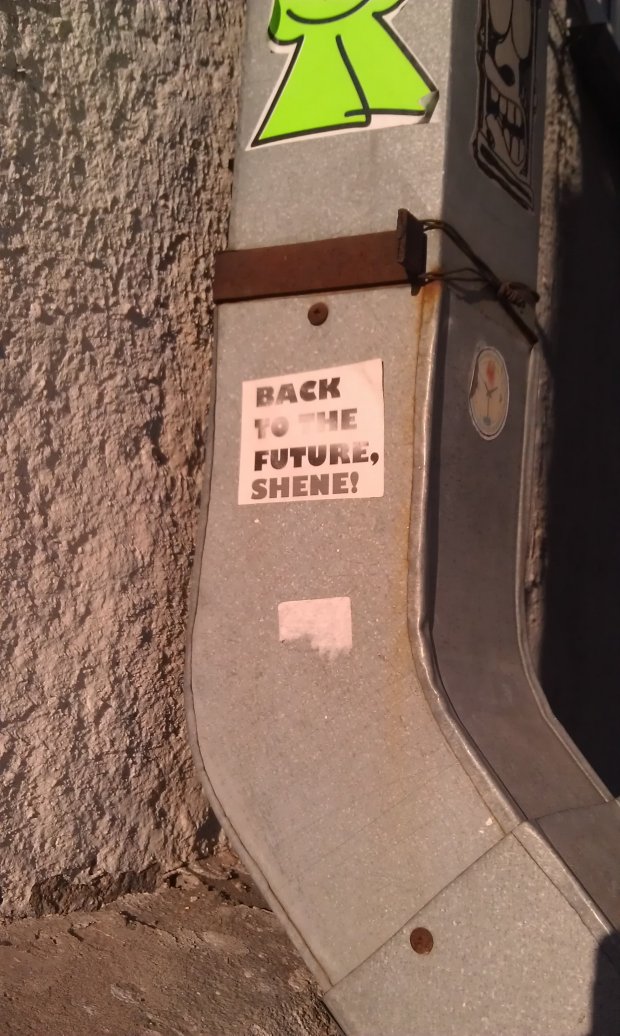 Graffiti Street Art - Photo by Shene - Stikers (2014)