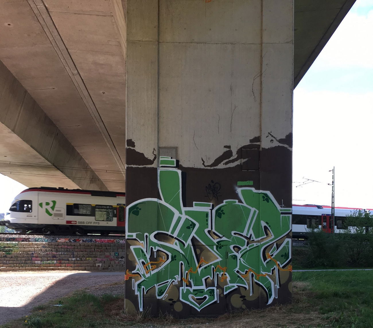 Graffiti Wall - Photo by Shez4000