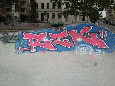 Graffiti Bombing - Photo by Shizzler - RZK (2011)