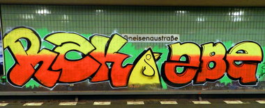 Graffiti Bombing - Photo by Shizzler - RZK, ZBE, Birds