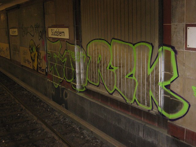 Graffiti Bombing - Photo by Shizzler - RZK, FMD
