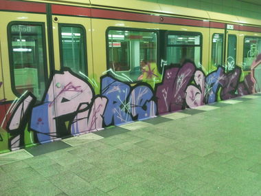 Graffiti Train - Photo by Shizzler - PH, Pure, Hate