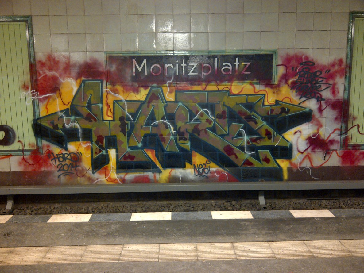 Graffiti Bombing - Photo by Shizzler - Hard, ETS