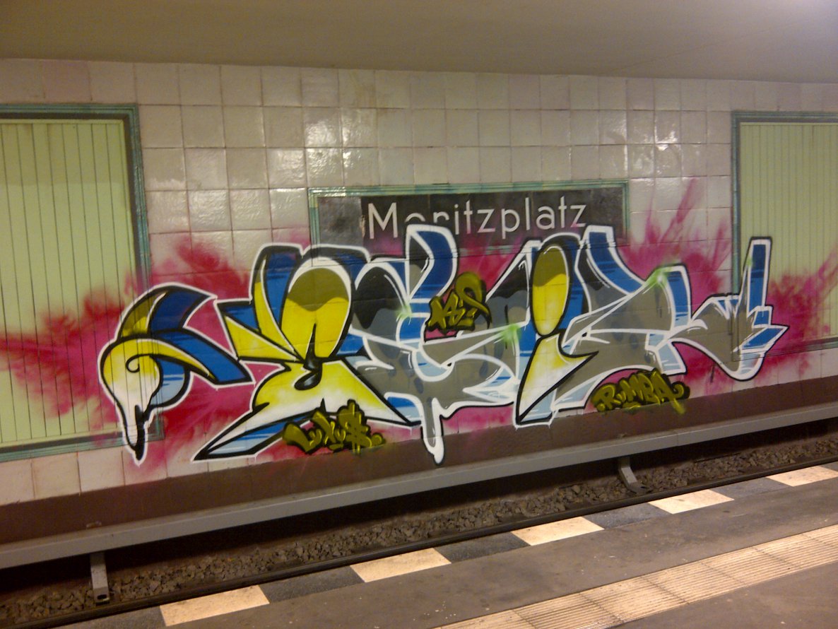 Graffiti Bombing - Photo by Shizzler - Evil, 180