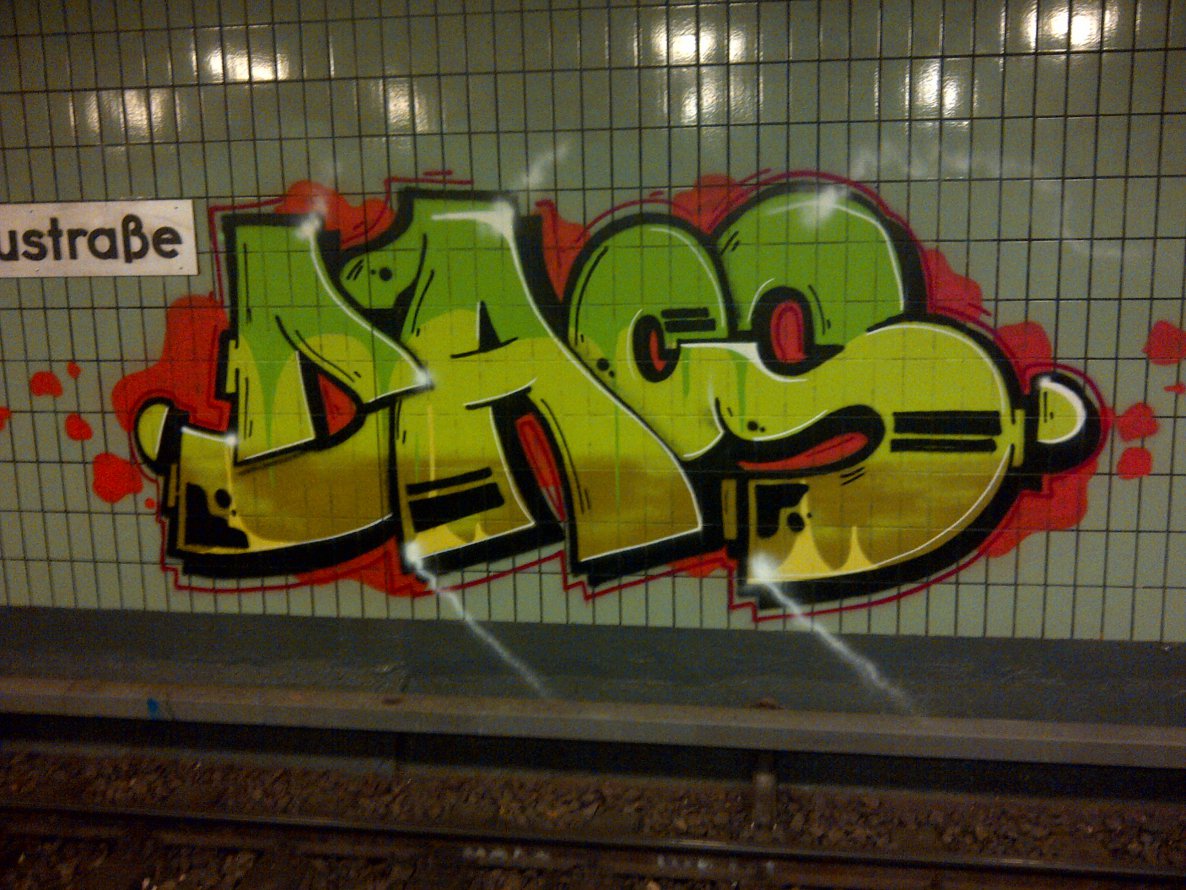 Graffiti Wall - Photo by Shizzler