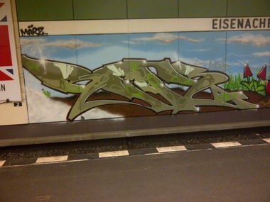 Graffiti Bombing - Photo by Shizzler - Reak