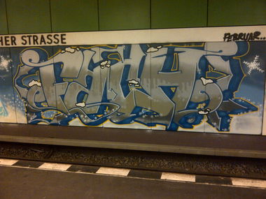 Graffiti Bombing - Photo by Shizzler - Fach