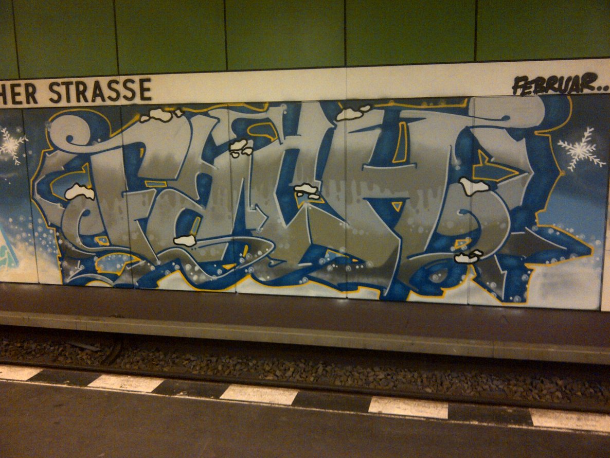 Graffiti Bombing - Photo by Shizzler - Fach