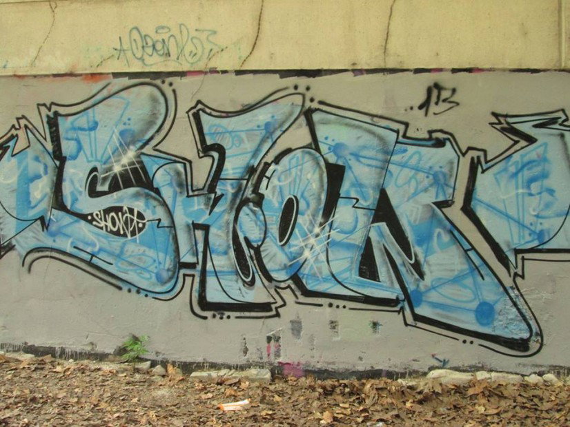 Graffiti Wall in Batomalj - Photo by Showtime